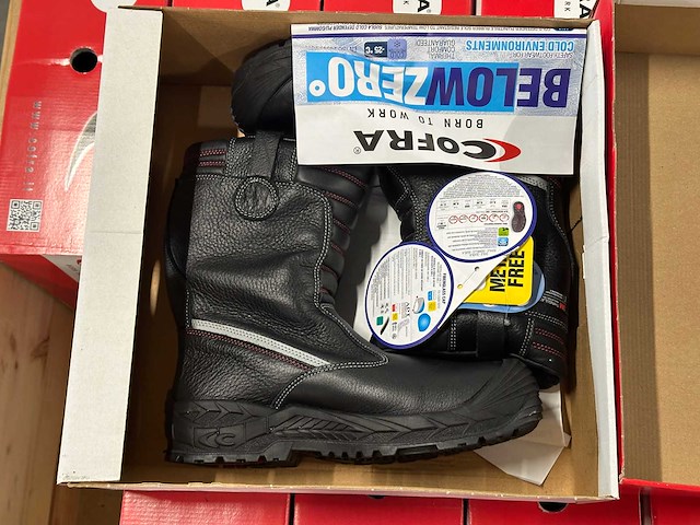 Cofra - partij werkschoenen/laarzen - afbeelding 2 van  10