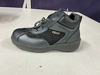 Cofra werkschoenen ‘37”ongebruikt” - afbeelding 2 van  4