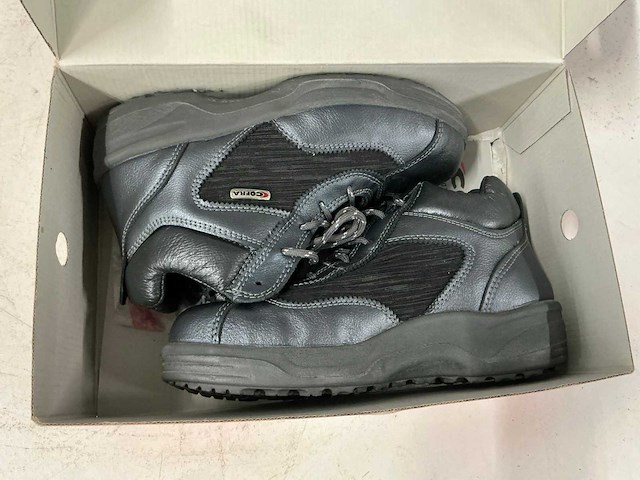 Cofra werkschoenen ‘37”ongebruikt” - afbeelding 4 van  4