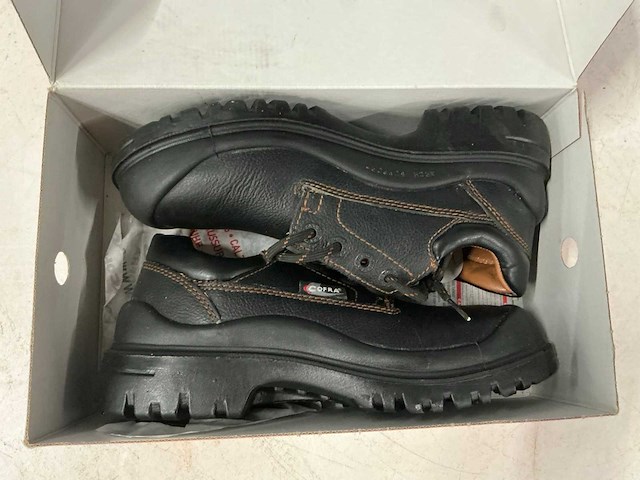 Cofra werkschoenen ‘39”ongebruikt” - afbeelding 4 van  4