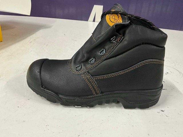 Cofra werkschoenen’40”ongebruikt” - afbeelding 2 van  4