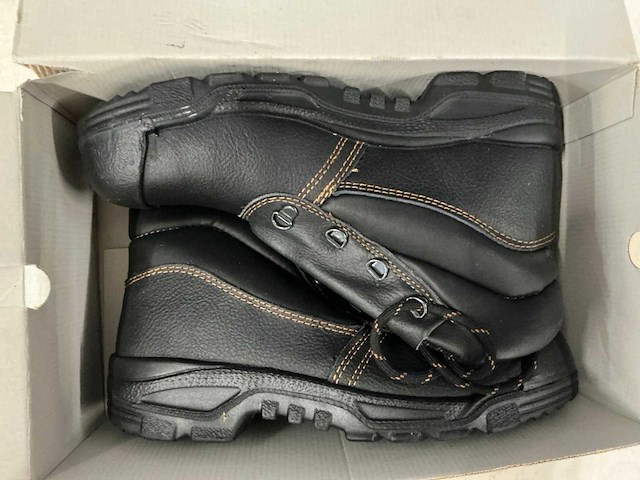 Cofra werkschoenen’40”ongebruikt” - afbeelding 4 van  4