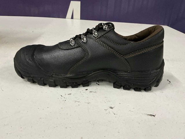 Cofra werkschoenen’44”ongebruikt” - afbeelding 2 van  4