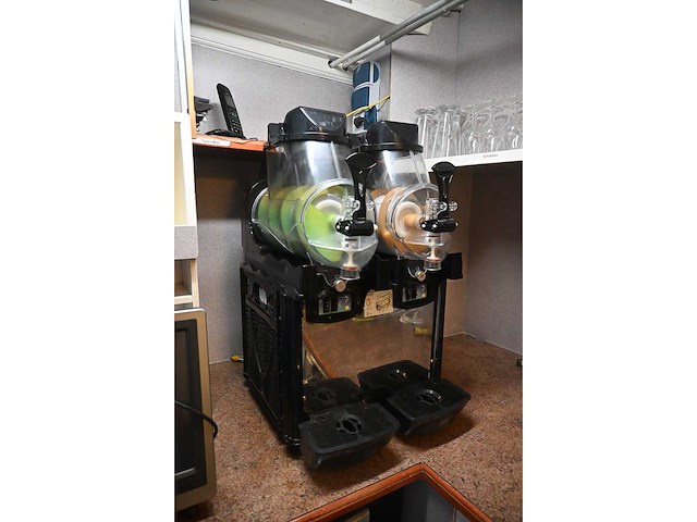 Cofrimell aurora 2 slush puppy mchine - afbeelding 2 van  6