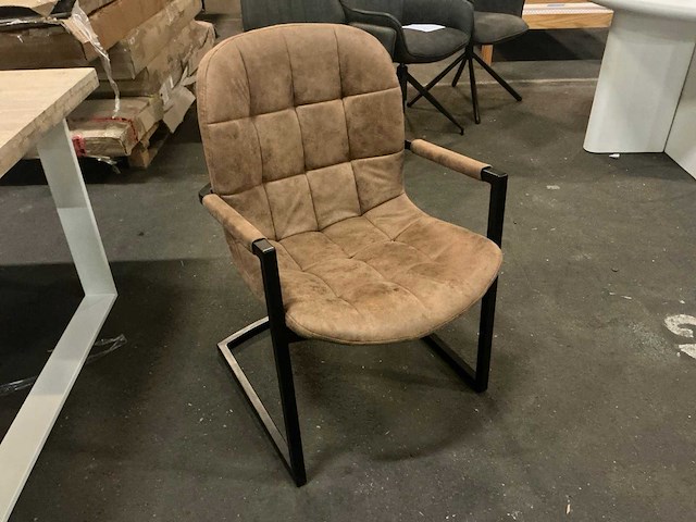 Cognac eetkamer armstoel - afbeelding 1 van  3