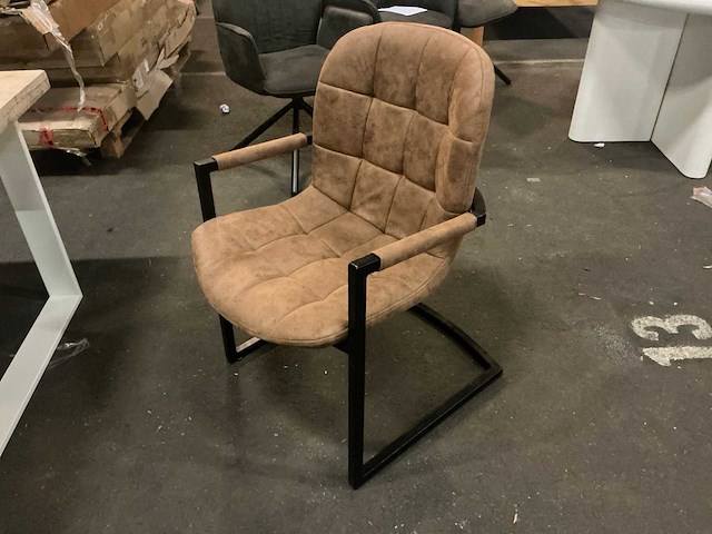 Cognac eetkamer armstoel - afbeelding 2 van  3