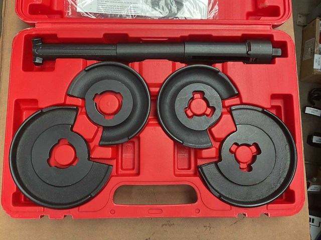 Coil spring compressor - afbeelding 1 van  1