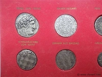 Coinset met oude restrikes - afbeelding 2 van  3