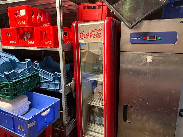 Cola koelkast - afbeelding 1 van  6