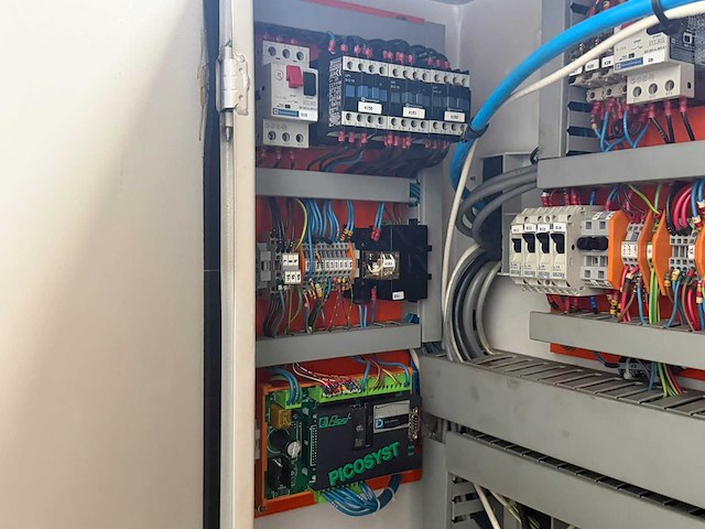 Colchester - combi 4000 - cnc lathe - 1998 - afbeelding 13 van  20