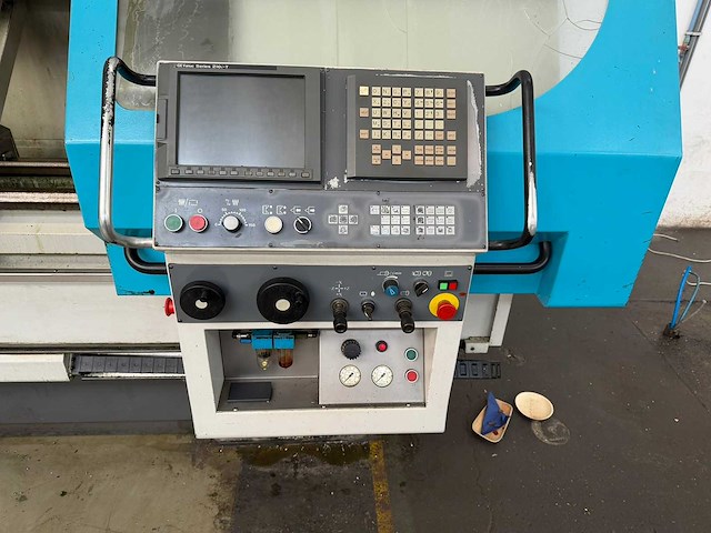 Colchester - combi 4000 - cnc lathe - 1998 - afbeelding 18 van  19