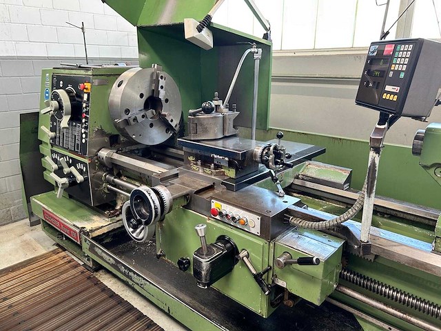 Colchester - magnum 1250 - universal lathe - 1993 - afbeelding 4 van  8