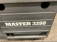 Colchester master 3250 universele draaibank - afbeelding 15 van  22