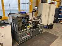 Colchester master 3250 universele draaibank - afbeelding 12 van  22