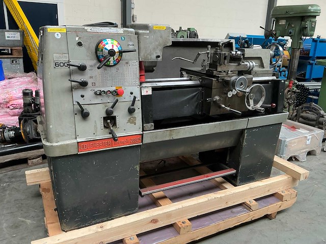 Colchester triumph 2000 universele draaibank - afbeelding 1 van  9