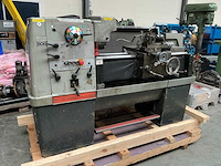 Colchester triumph 2000 universele draaibank - afbeelding 1 van  9