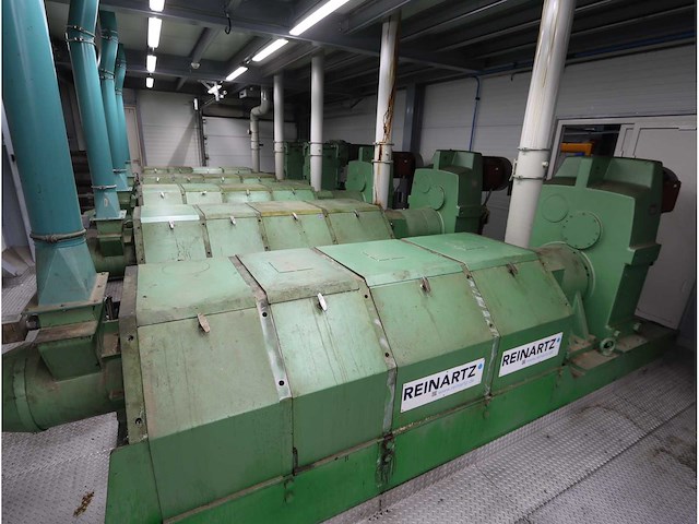 Cold press koolzaad perserij - afbeelding 1 van  84