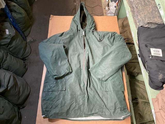 Cold weather jacket (3x) - afbeelding 1 van  6