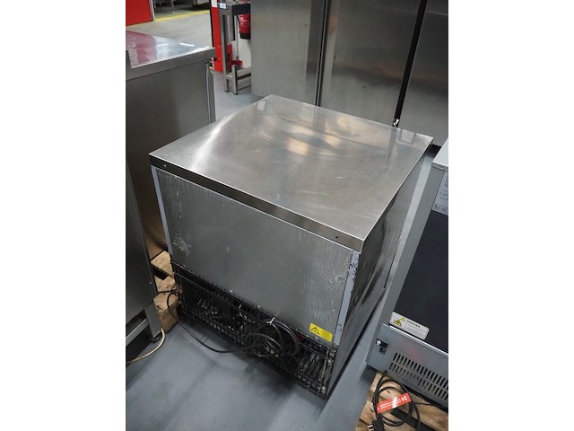 Coldline - afbeelding 3 van  8