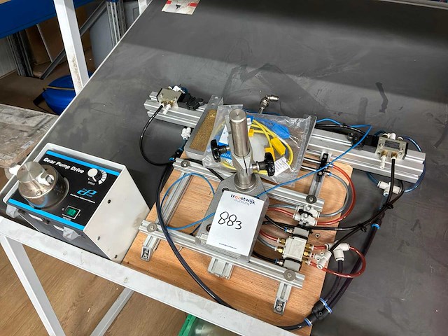 Cole-parmer gear pump drive testopstelling voor vloeistofdosering - afbeelding 2 van  6