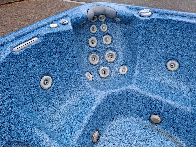 Coleman spa 5 persoons jacuzzi en buitenspa - afbeelding 4 van  4