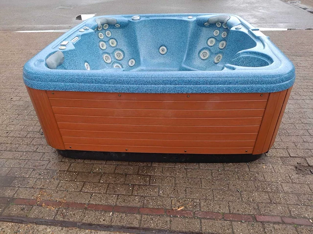 Coleman spa 5 persoons jacuzzi en buitenspa - afbeelding 11 van  32