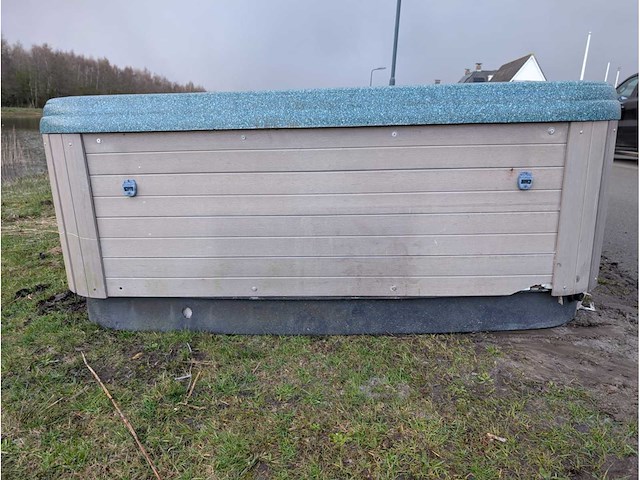 Coleman spa 6 persoons jacuzzi en buitenspa - afbeelding 3 van  13