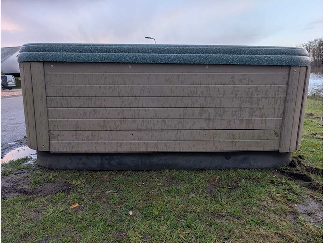 Coleman spa 6 persoons jacuzzi en buitenspa - afbeelding 3 van  12
