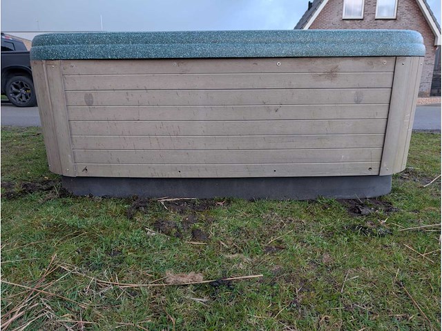 Coleman spa 6 persoons jacuzzi en buitenspa - afbeelding 10 van  13