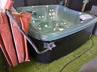 Coleman spa's jacuzzi - afbeelding 1 van  11