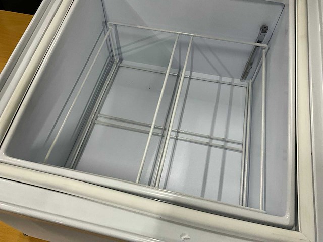 Colfflow ice 2 schepijsvitrine - afbeelding 4 van  8