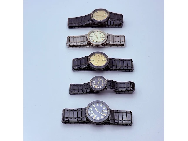 Collectie corum admiral cup horloges - afbeelding 20 van  24