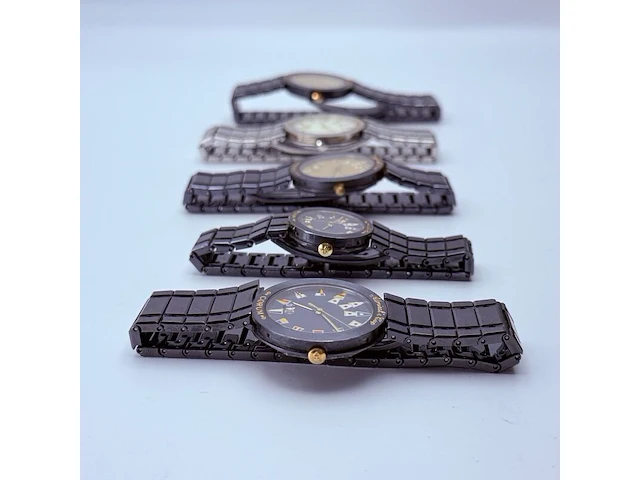 Collectie corum admiral cup horloges - afbeelding 22 van  24