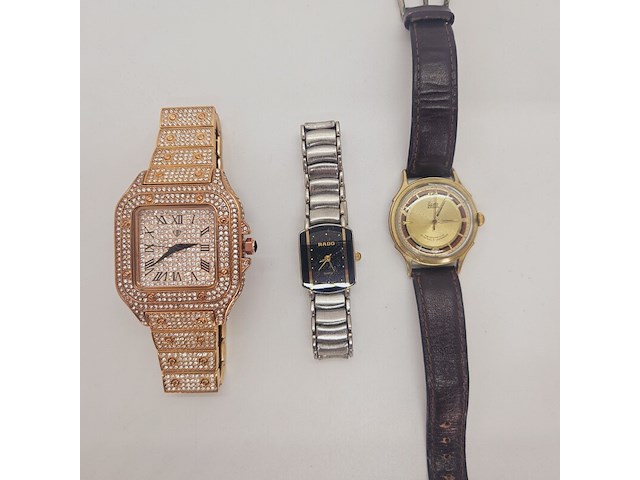 Collectie horloges - afbeelding 1 van  7