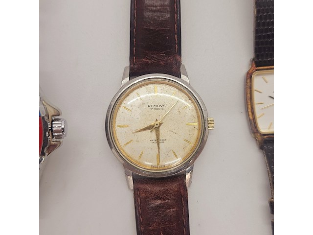 Collectie horloges - afbeelding 3 van  7