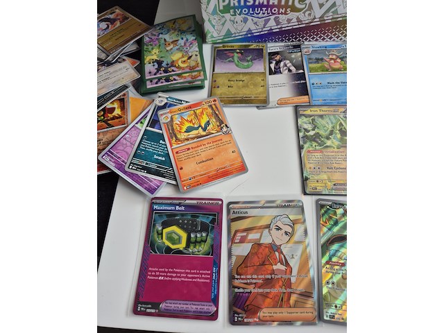 Collectie pokémon kaarten, scarlet & violet - prismatic evolutions, o.a. full art - afbeelding 2 van  7