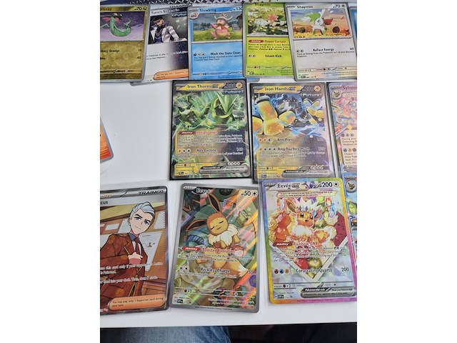 Collectie pokémon kaarten, scarlet & violet - prismatic evolutions, o.a. full art - afbeelding 3 van  7