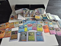 Collectie pokémon kaarten, scarlet & violet - prismatic evolutions, o.a. leafeon (master ball)