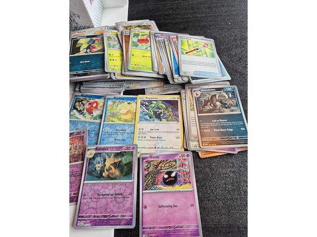 Collectie pokémon kaarten, scarlet & violet - prismatic evolutions, o.a. leafeon (master ball) - afbeelding 9 van  10