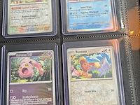 Collectie vintage en moderne pokémon kaarten, o.a. charizard, blastoise & venusaur - afbeelding 5 van  20