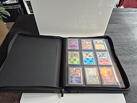 Collectie vintage en moderne pokémon kaarten, o.a. charizard, blastoise & venusaur - afbeelding 12 van  20
