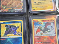 Collectie vintage en moderne pokémon kaarten, o.a. charizard, blastoise & venusaur - afbeelding 15 van  20