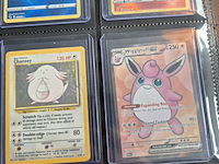 Collectie vintage en moderne pokémon kaarten, o.a. charizard, blastoise & venusaur - afbeelding 19 van  20