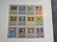 Collectie vintage pokémon kaarten, holo's, first edition en promo's