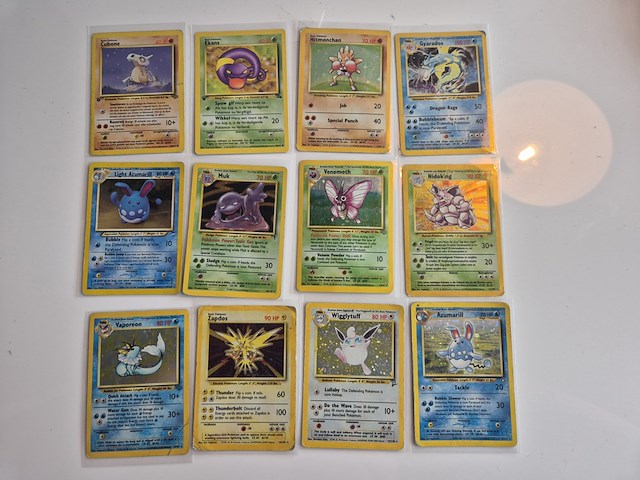 Collectie vintage pokémon kaarten, holo's & first editions - afbeelding 1 van  10
