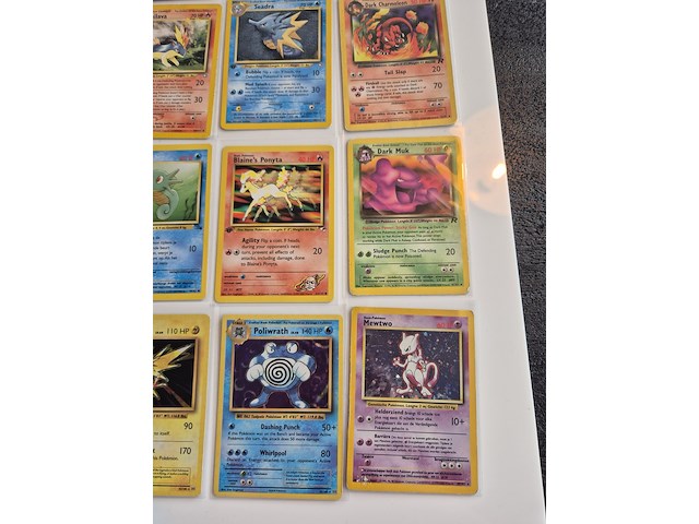 Collectie vintage pokémon kaarten, o.a. holo's & first editions - afbeelding 3 van  13