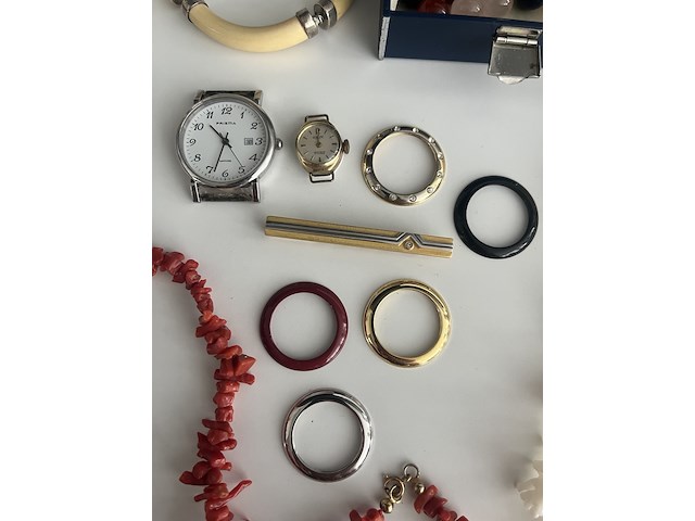 Collectie vintage sieraden, incl. kistje - afbeelding 9 van  11