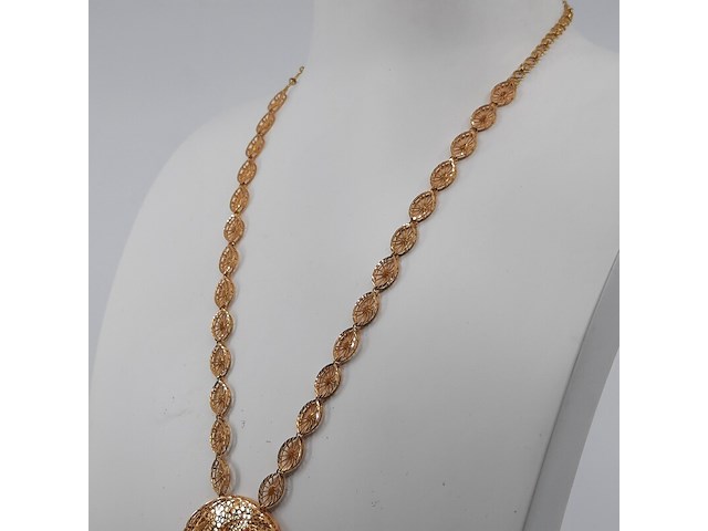 Collier en paar oorhangers, 20 karaats - afbeelding 3 van  18