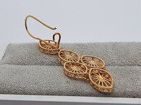 Collier en paar oorhangers, 20 karaats - afbeelding 16 van  18