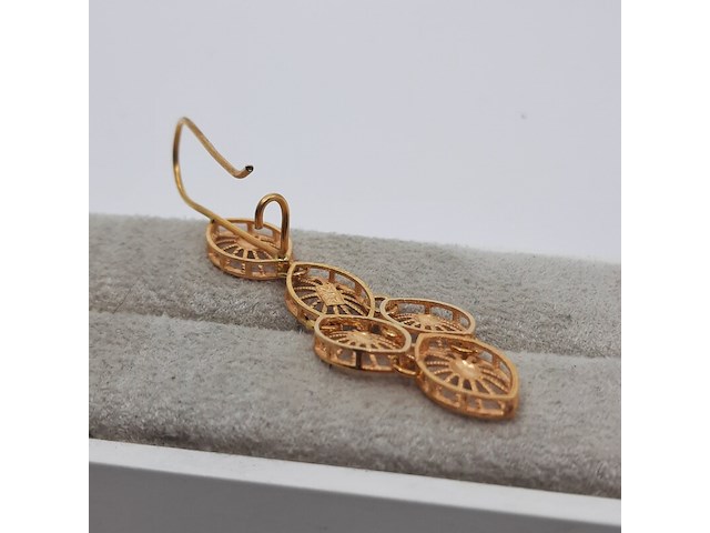 Collier en paar oorhangers, 20 karaats - afbeelding 17 van  18